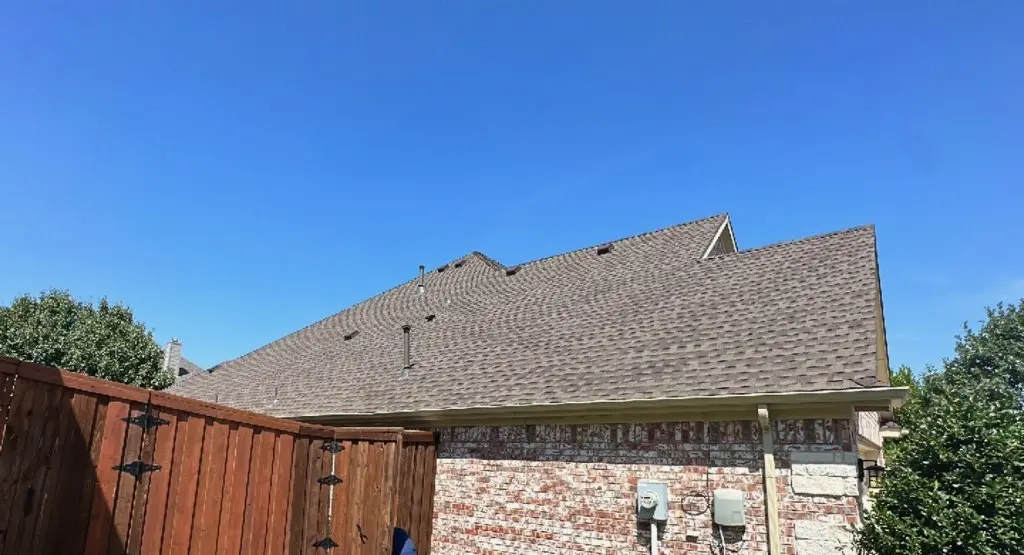 Completed roof replacement project in Pleasant Hill